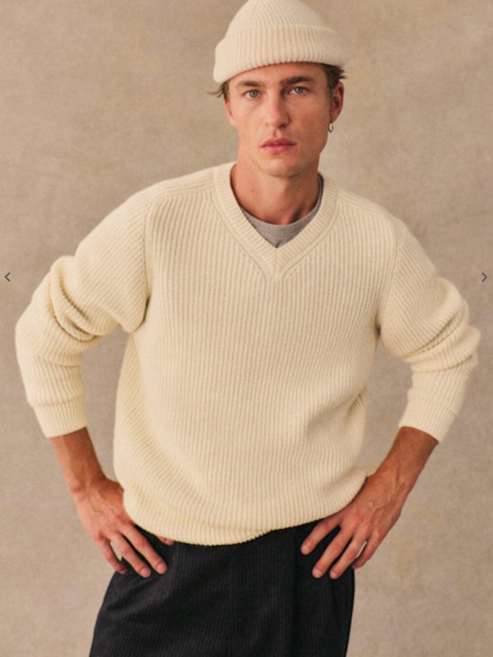 Octobre Ivory V Neck Sweater in Large